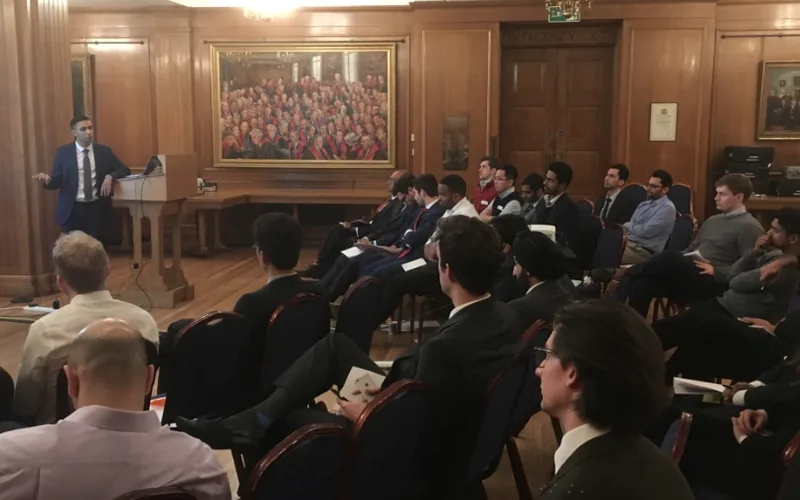 Candidates at the knowledge course